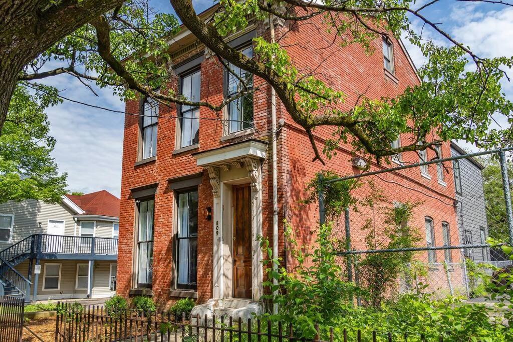 Luxury 8 Bed/4 Ba Nulu Home Private Yard/Parking Louisville Exterior photo