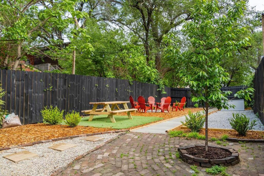Luxury 8 Bed/4 Ba Nulu Home Private Yard/Parking Louisville Exterior photo
